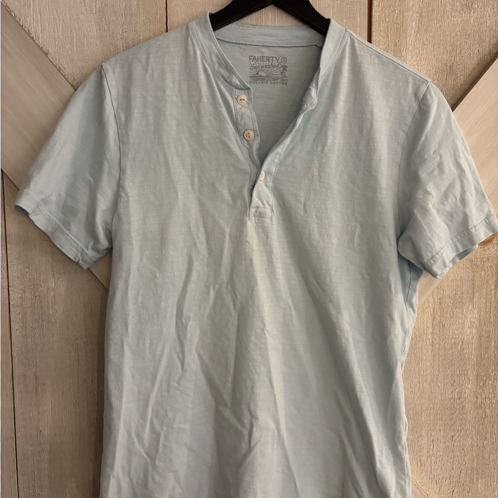 Faherty Sky Blue Short Sleeve Tee